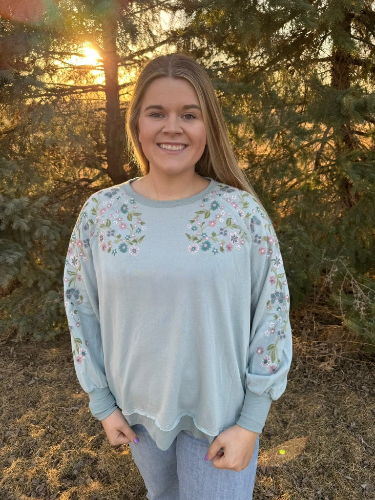 Meadow Mist Pullover