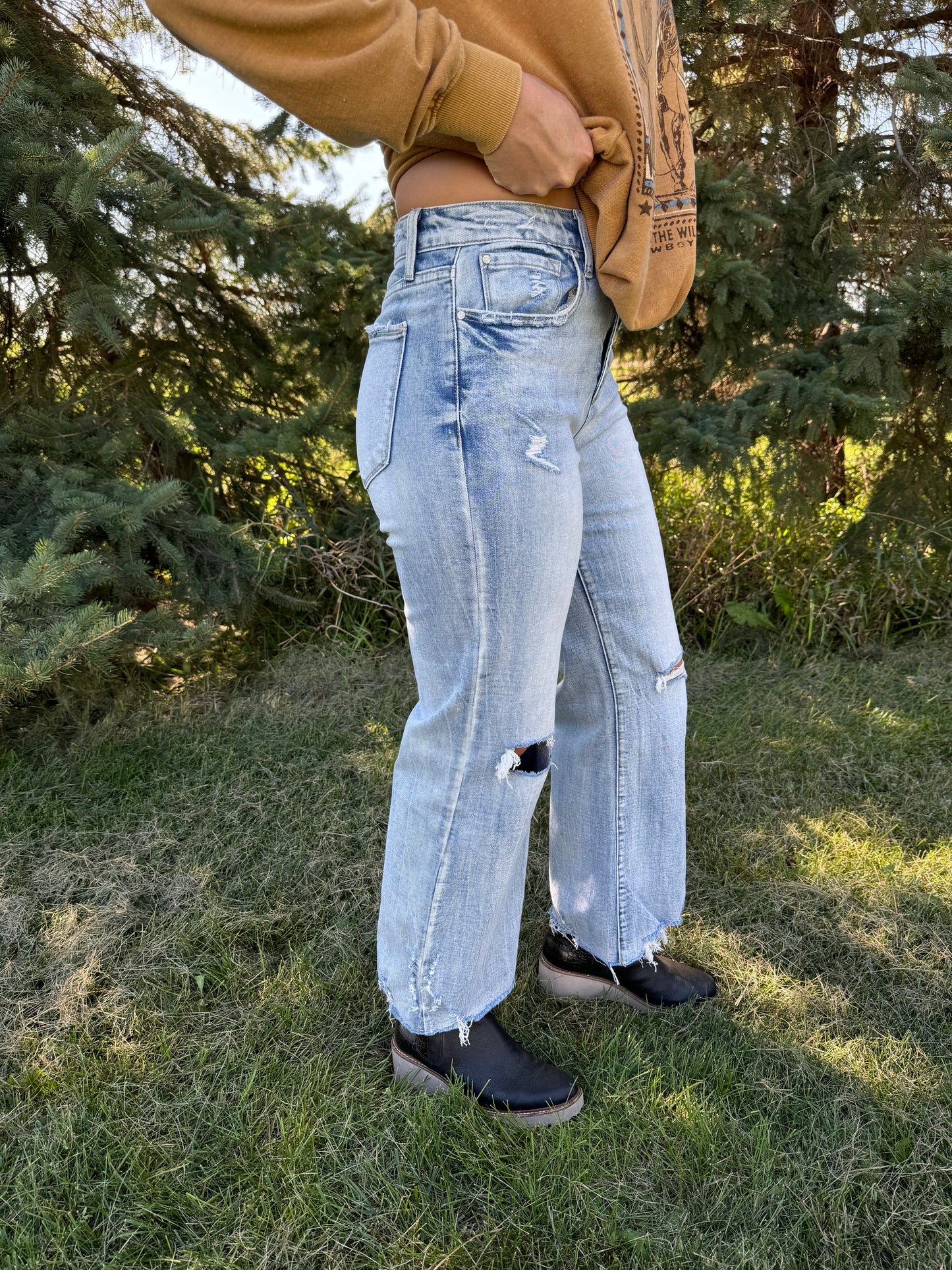 Distressed High Rise Comfort Vintage Flare Jeans